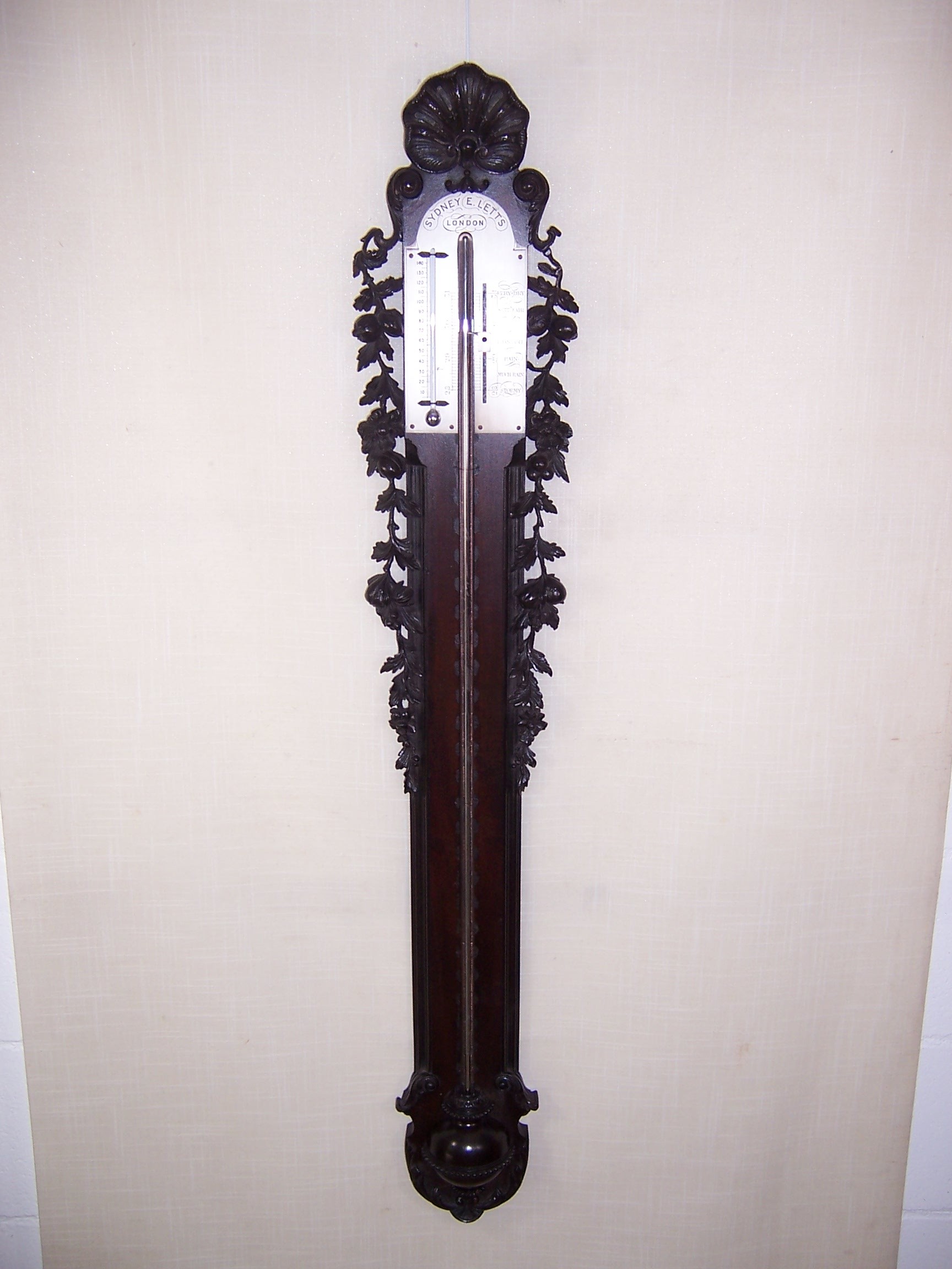 m447 antique stick barometer